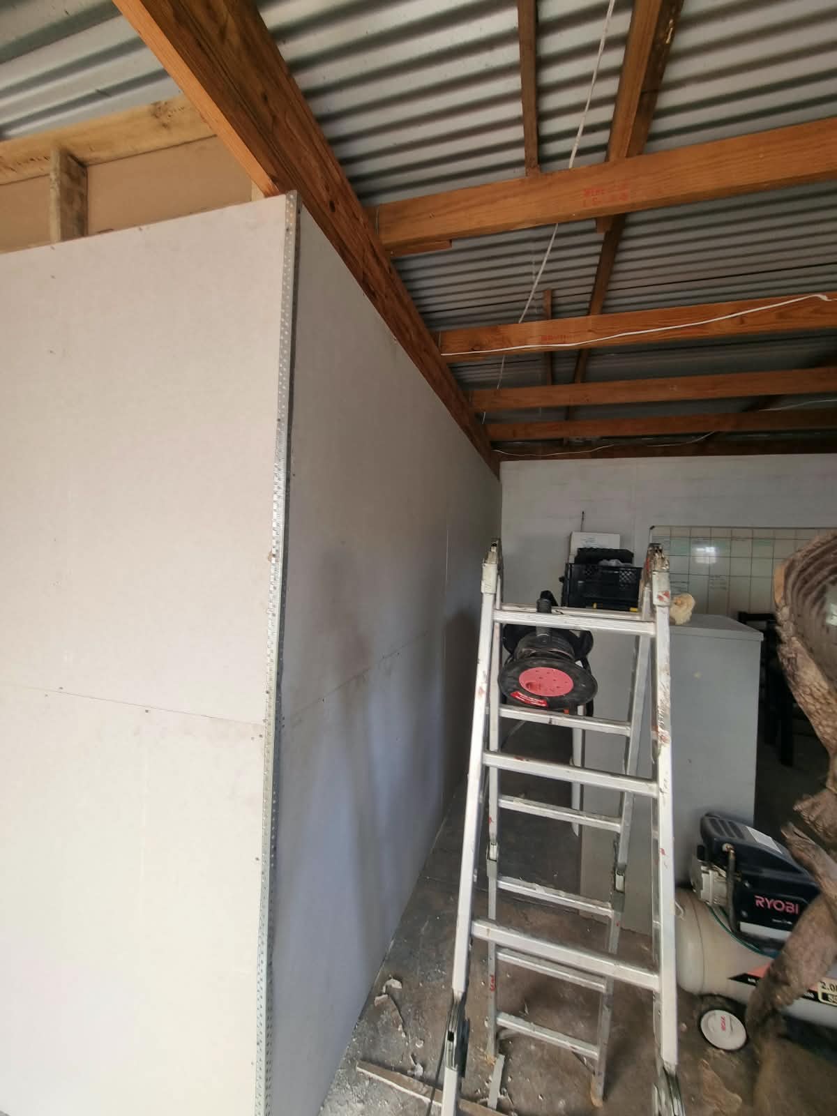 Drywalling — photo 4