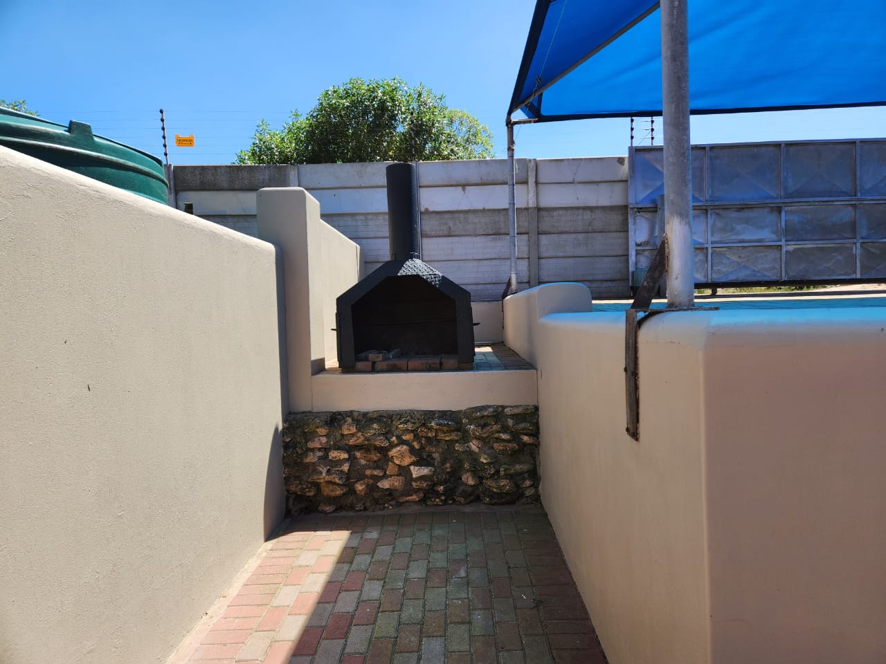 Flat & boundary walls painted — photo 3